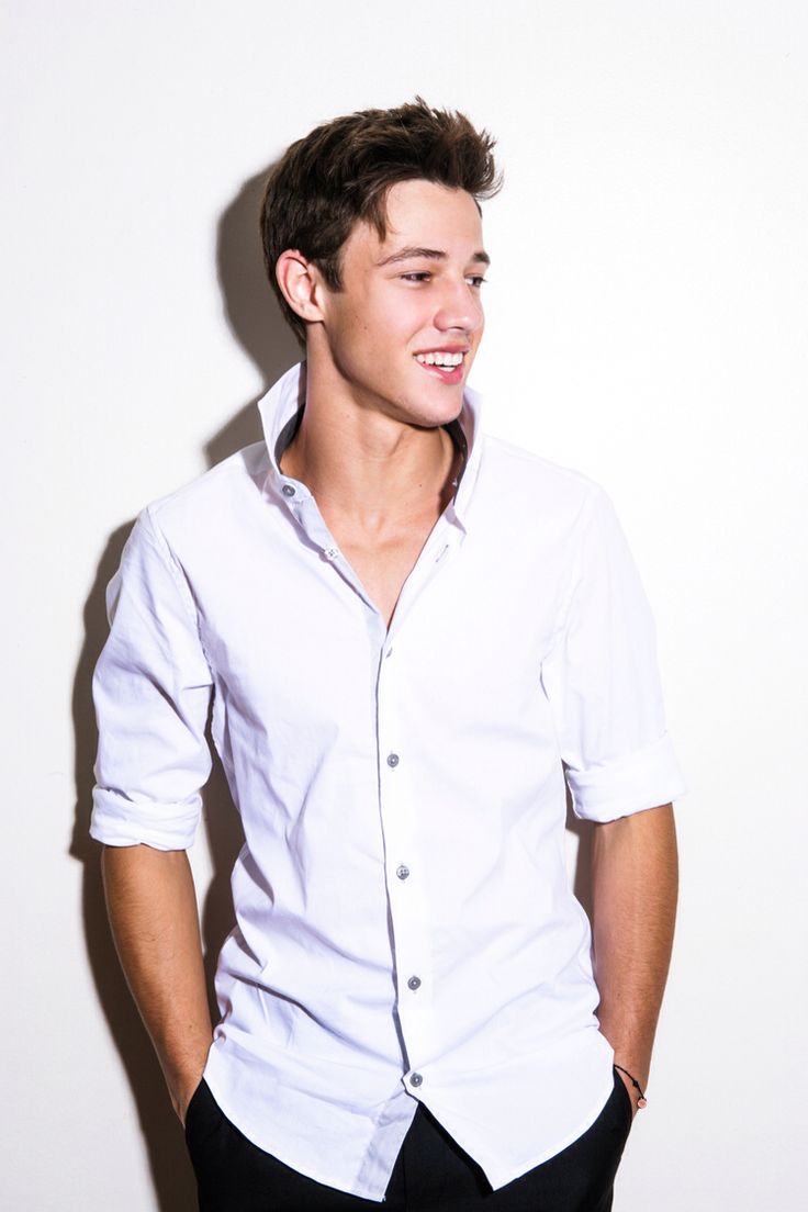 Noah Centineo view 4